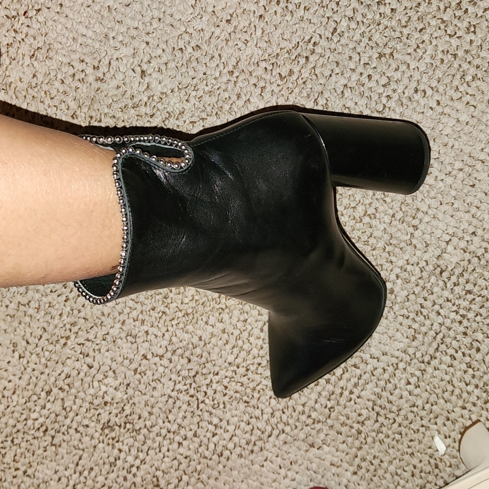 MADE IN ITALY MA&LO BLACK REAL LEATHER STUD TRIM BOOTIES EUC SIZE 40 - Picture 4 of 13